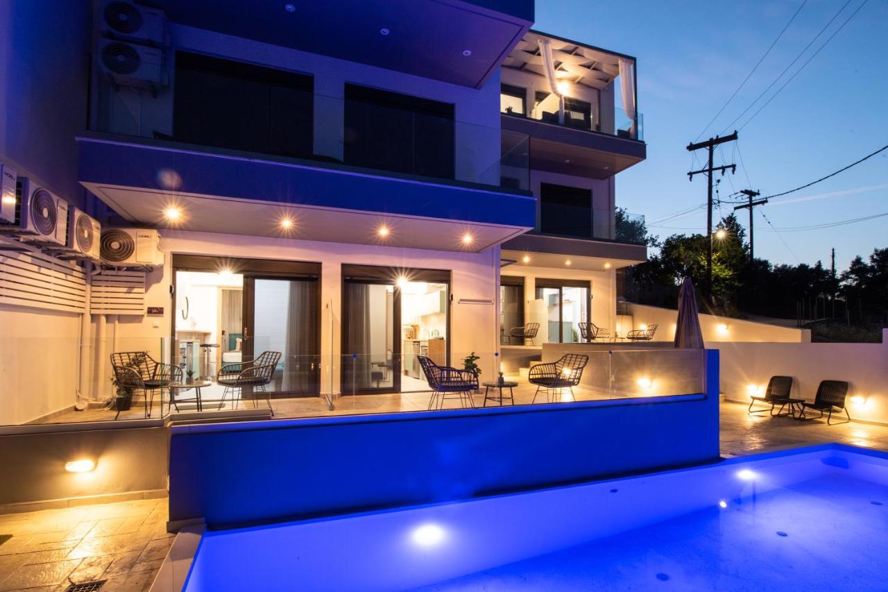 Clelia'S And Dione'S Design Studios Swimming Pool Нікіана Екстер'єр фото